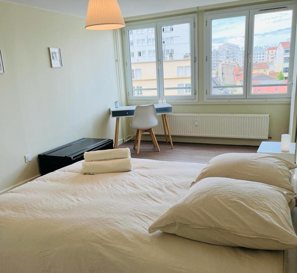 Espace 500 - Cosy, Wifi & Vue Sur La Ville Saint-Etienne  Exterior foto